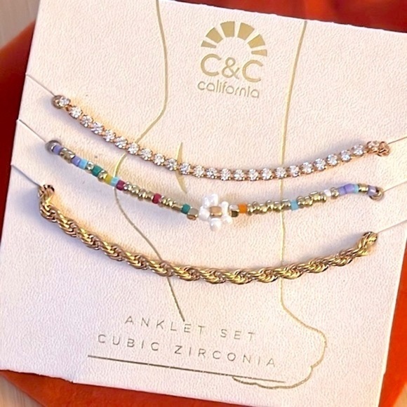 Brand New C&C California Anklet Set Daisy Beaded Gold Tone Braided Rhinestone - Picture 1 of 10
